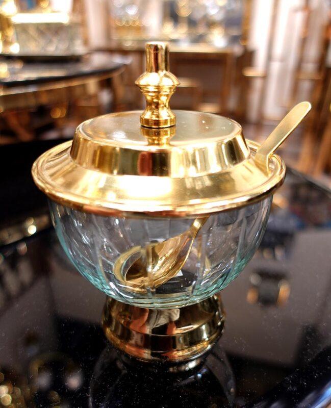 CUKIERNICZKA z łyżeczką szklana ze złota pokrywką glamour 2