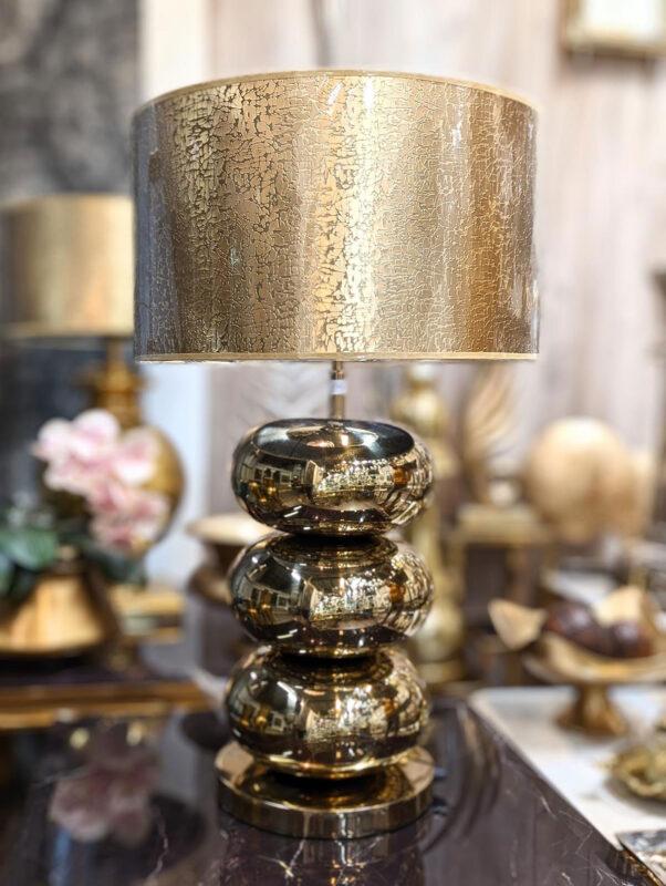 Goldener Lampenschirm