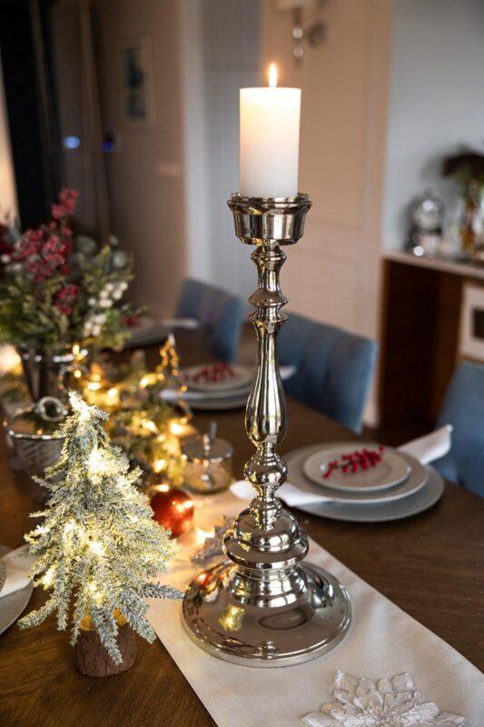 ŚWIECZNIK srebrny z niklu klasyczny 2