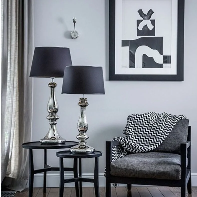 LAMPA STOŁOWA 4concepts Versailles Platynowa Czarno Biały Abażur