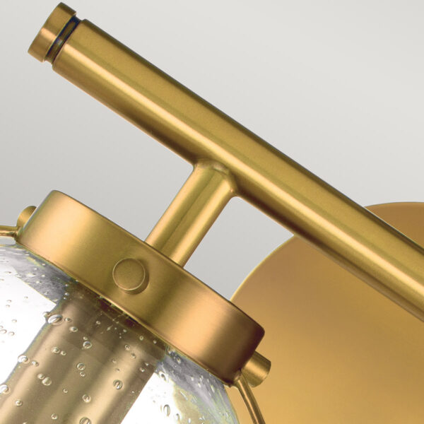 kinkiet-hollis-2-zrodla-swiatla-szklane-klosze-stary-mosiadz-klasyczny-styl