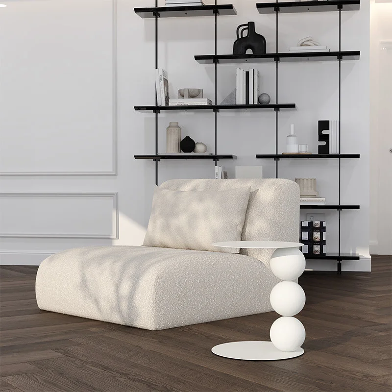 moon-stolik-na-kulistej-podstawie-bialy-oryginalna-podstawa-nowoczesny