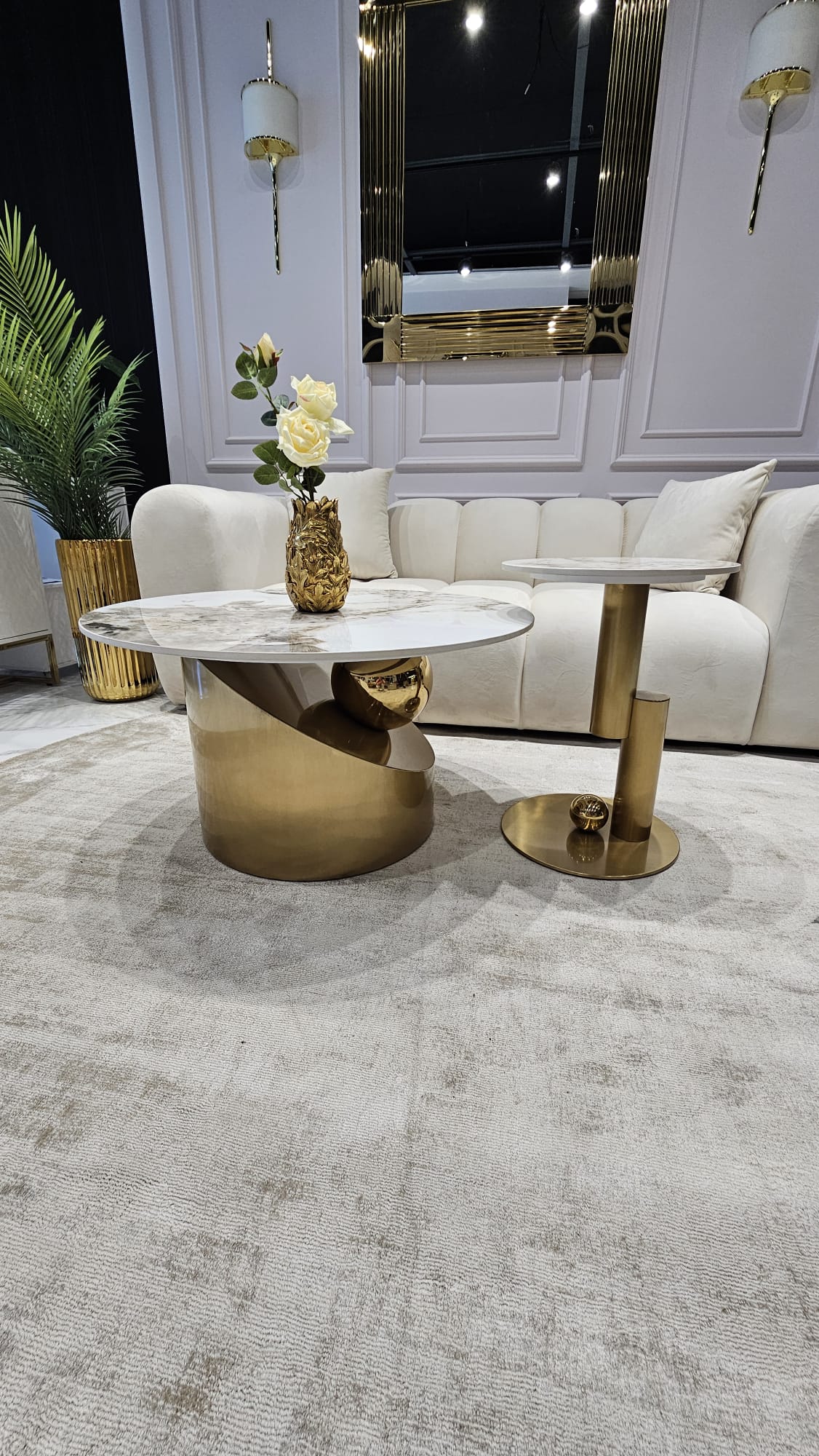 ZESTAW STOLIKÓW KAWOWYCH BALANCE złota szczotkowana, geometryczna podstawa, wzór blatu -PANDORA