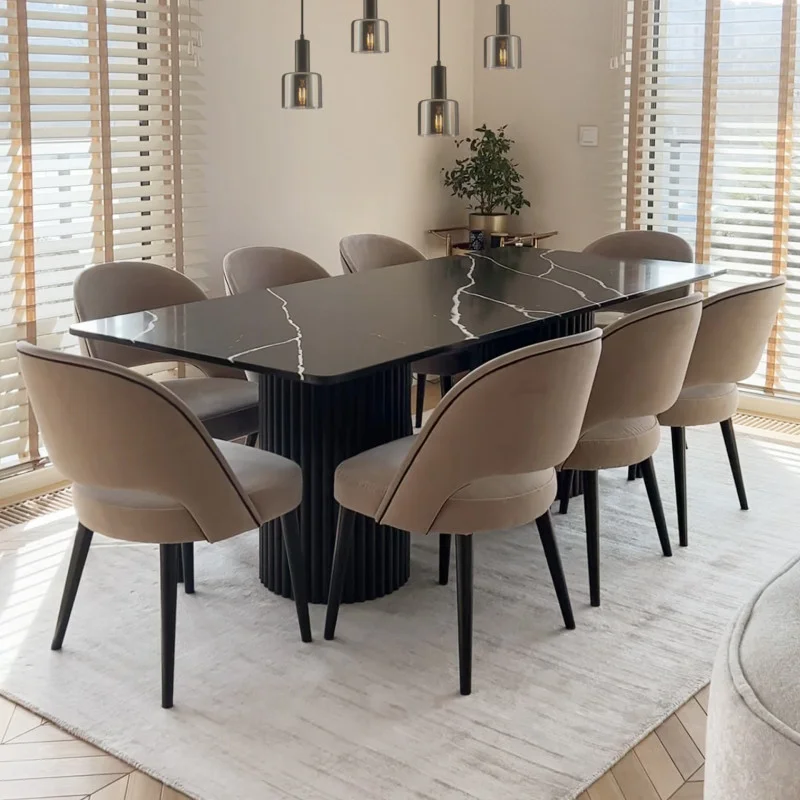 blomst-nero-marquina-stol-z-blatem-o-zaoraglonych-rogach-ryflowana-podstawa-kamienny-blat-czarny-nowoczesny